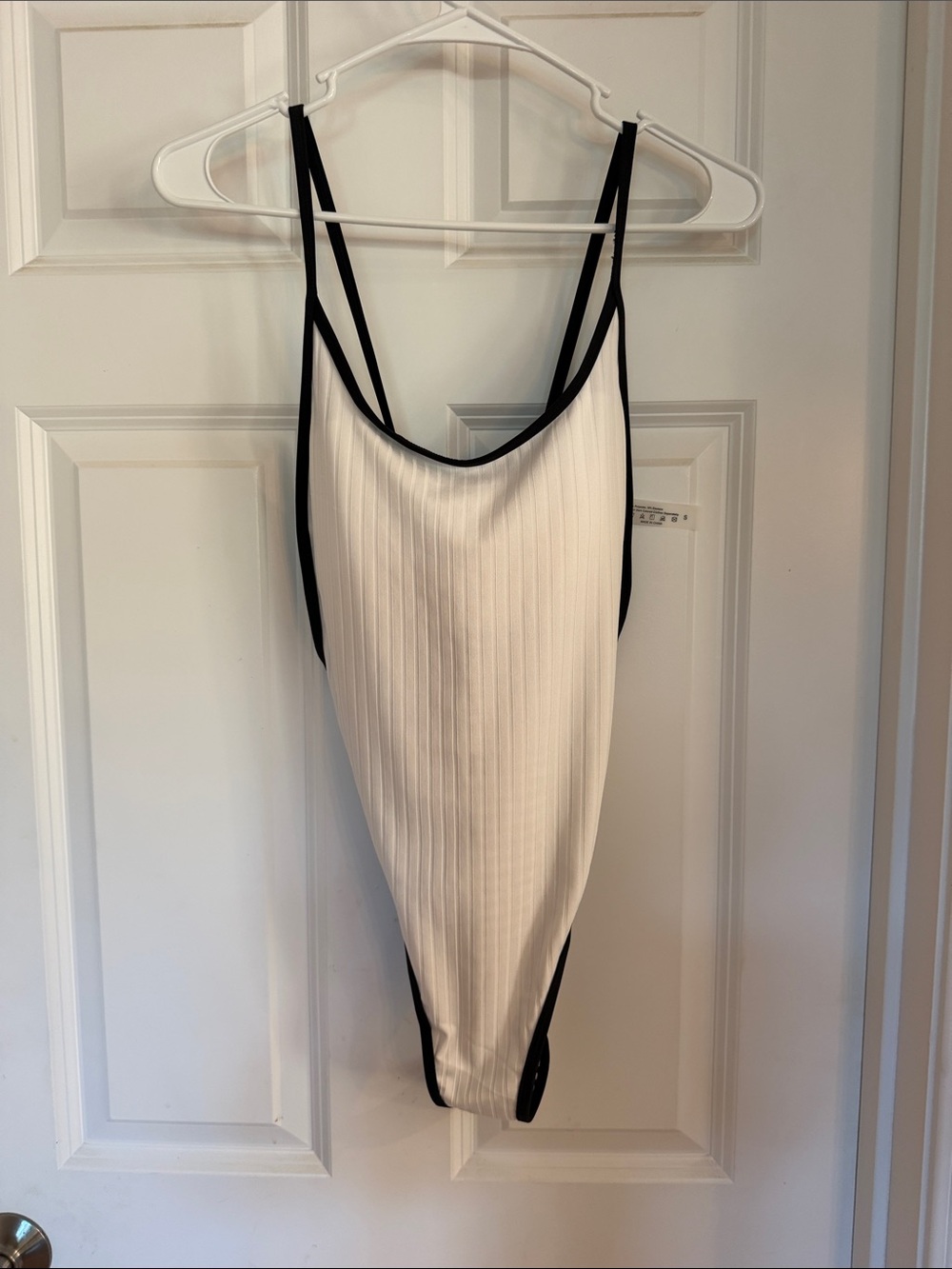 SHEIN White Ribbed One-Piece Swimsuit with Black Trim